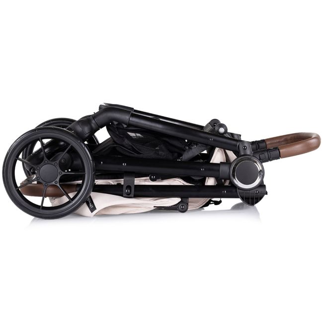 Carucior sport Chipolino Ultera cu husa picioare biscotta