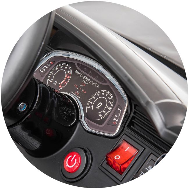 Masinuta electrica Chipolino Audi RS Q8 cu scaun din piele si roti EVA black