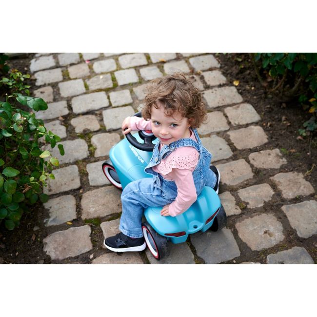 Masinuta de impins Big Bobby Car Neo Color of the Year 2023