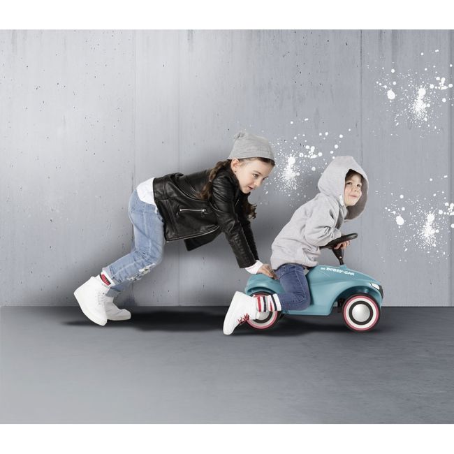 Masinuta de impins Big Bobby Car Neo Color of the Year 2023