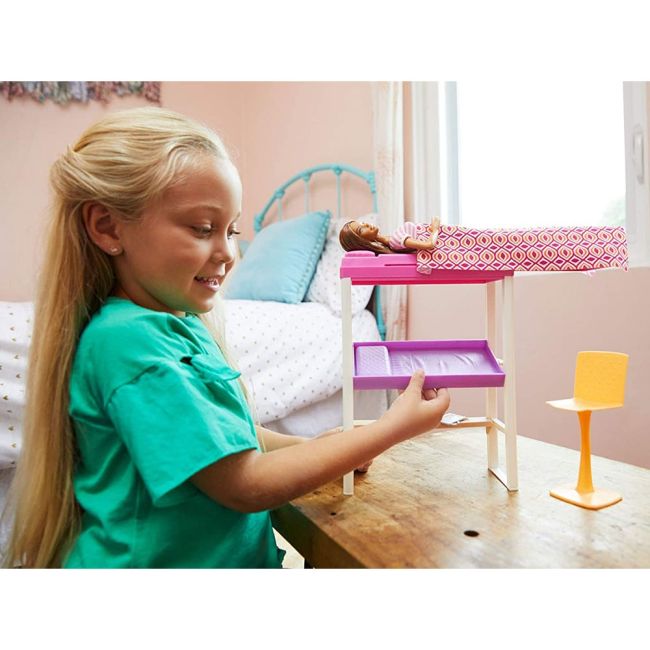 Set Barbie by Mattel Estate Birou cu pat supraetajat, papusa si accesorii