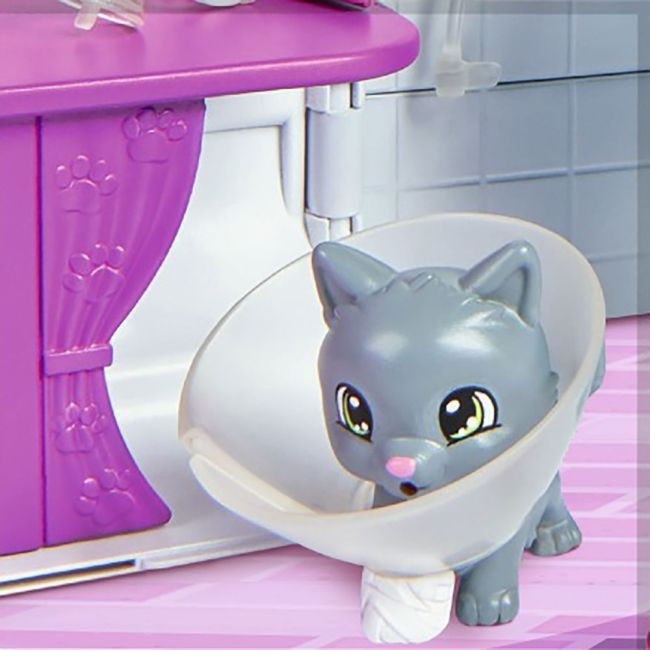 Set Simba Evi Love Doctor Evi 2 in 1 Vet Mobile masina cu papusa 12 cm si accesorii