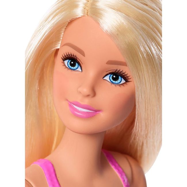 Papusa Barbie by Mattel Fashion and Beauty La plaja DWK00