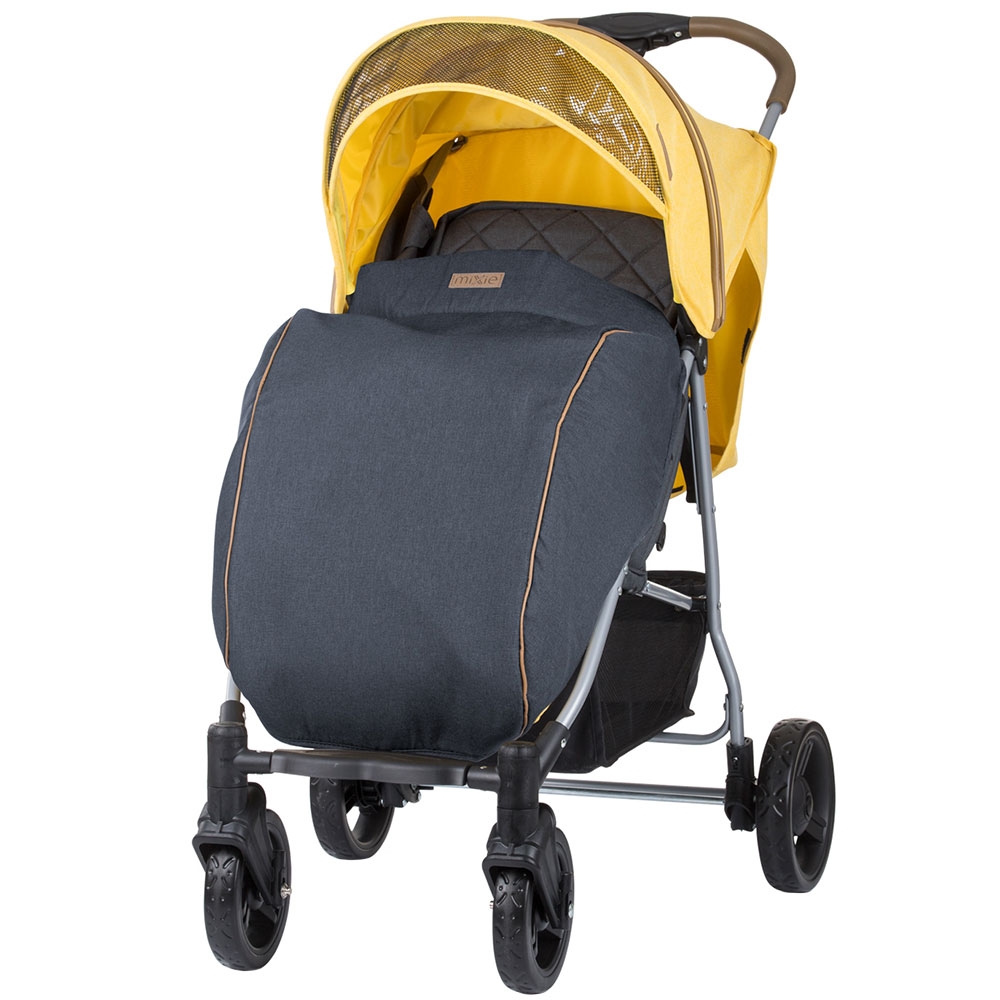 Carucior Sport Chipolino Ava 28 Carucior sport Chipolino Mixie banana cu husa picioare
