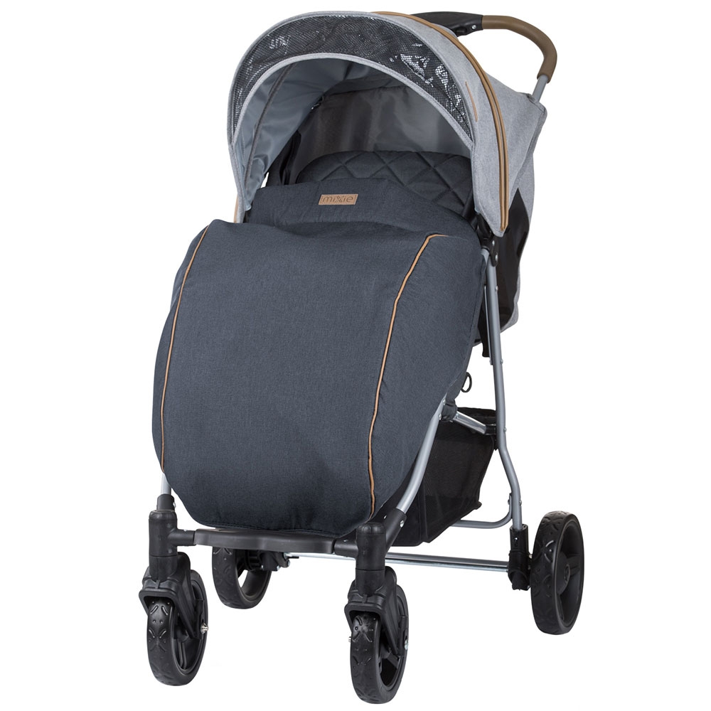 Carucior Sport Chipolino Ava 27 Carucior sport Chipolino Mixie platinum cu husa picioare