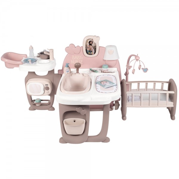 Centru de ingrijire pentru papusi Smoby Baby Nurse Doll`s Play Center maro cu 23 accesorii