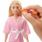 Set Barbie by Mattel Wellness and Fitness O zi la salonul Spa papusa cu figurina si accesorii